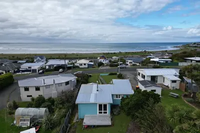 Image de Riverton Beach Bliss Retreat