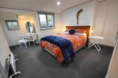 Image de Peaceful by the Park