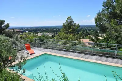 Image de Maison de vacances, Luberon, piscine vue panoramique, animaux admis ( 1 ).