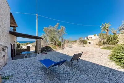 Image de Maison de vacances 'Orizzonte Vista Mare' avec vue sur la mer, terrasse privée et climatisation