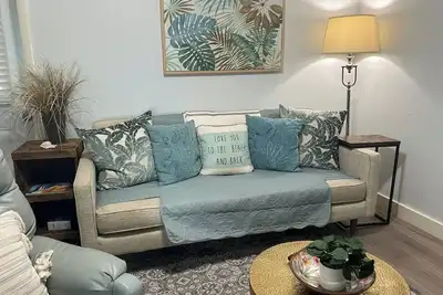 Image de Cozy Cottage, 2 Queens, 1 Twin, Patio, Shared Pool