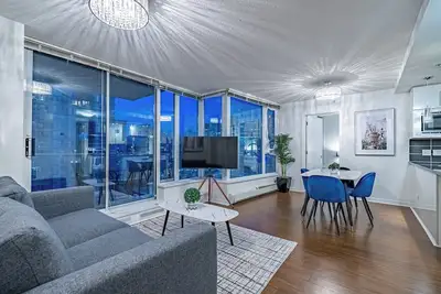 Image de Downtown Condo with Great City Views