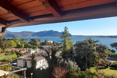Image de Newly renovated apartment with spectacular views of Lake Iseo