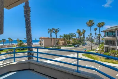 Image de Nomad's Oceanfront Retreat 2b2b