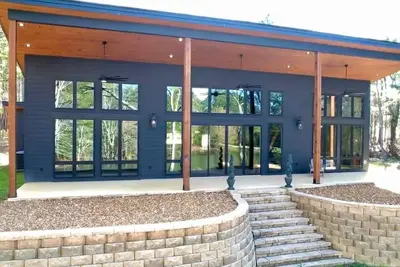 Image de Visit this retreat where luxury meets timeless natural beauty!