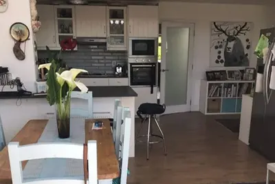 Image de Coastal Hideaway - Sleeps 4 & Free Parking