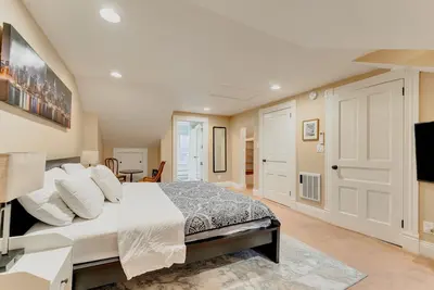 Image de Charming 3-bedroom house with Ac, WiFi in brilliant Pittsburgh