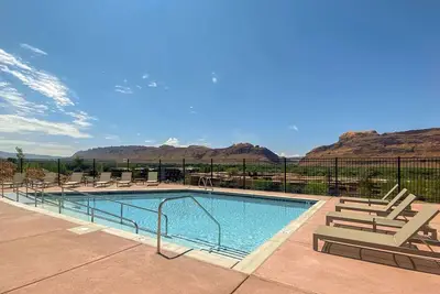 Image de Unwind in Moab's Embrace – Comfortable Room with Kitchen and Pet-Friendly