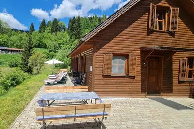 Image de Chalet spacieux près des lacs de Carinthie