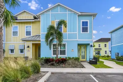 Image de Sky Blue Villa near Disney with Margaritaville Resort & Island H20 Waterpark.