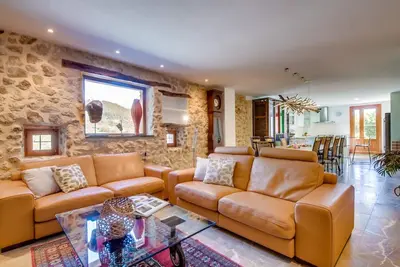 Image de Maison de campagne près de Ses Fonts Ufanes