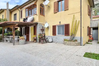 Image de Confortable appartement pour 6 personnes avec climatisation, Wifi, Tv, terrasse et animaux admis