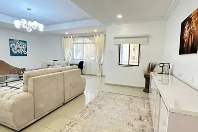 Image de Charming 3-bedroom house with Ac, fitness room in wonderful Maitama, Abuja.