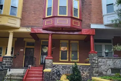 Image de Reservoir Hill Mansion - Charming 4-bedroom house w/ 3 full bathrooms