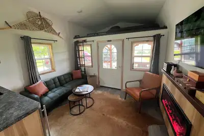 Image de Alpaca Cabin #1