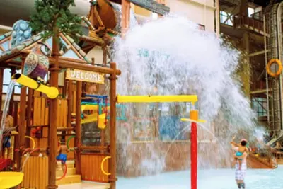 Image de Great Smokies Lodge 1-Br Suite sleeps 4 includes Wilderness Water Park
