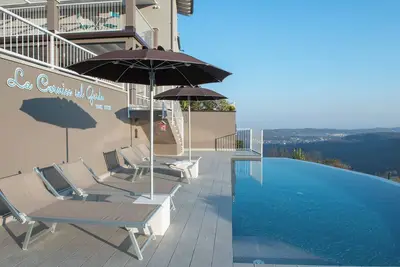 La Cornice sul Garda - Betulla - lake view and pool in small residence
