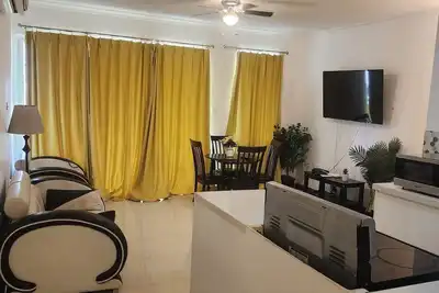 Image de 2-bedroom apartment in delightful Kingston with WiFi, fitness room, Ac