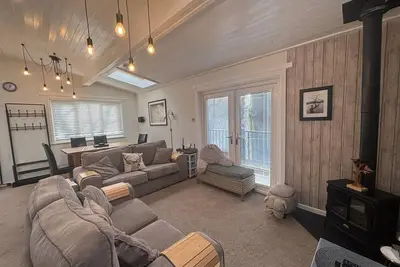 Image de Serenity- Lovely & Cosy 3Bedroom Lodge