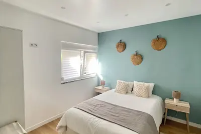 Image de Modern Apartment in São Martinho: 5 Min from the Beach, Pool, Parking