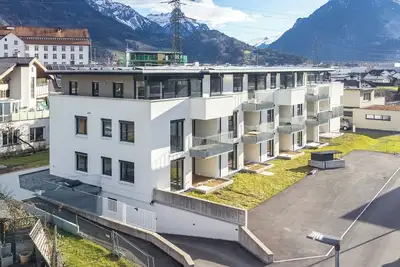 Image de Appartement élégant avec vue sur les montagnes