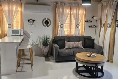 Image de Peaceful location, accessible to more than 20 beaches in the town of Aguadilla and Isabela!