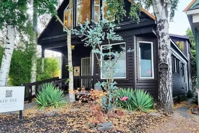 Image de Stunning Victorian Home 6th Ave unbeatable area