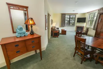 Image de Hunter Mountain 1br Suite | Jacuzzi & Fireplace