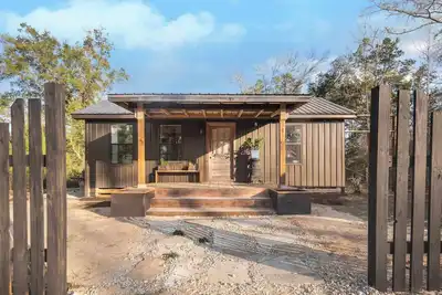 Image de Cozy cabin with 1 bedroom and Ac, WiFi in lovely Marianna