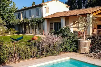 Image de Joli mas provençal climatisé, à Maillane (13), cuisine d'été et piscine chauffée et. . .