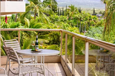 Penthouse Paradise Steps to Beach