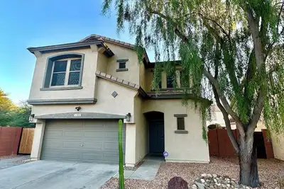 Image de Sunset Retreat! Quiet, gated community, close to hiking and restaurants