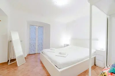 Cozy Retreat Near Genoa's Historic Center