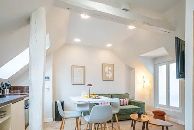 Image de Oiqia • Palace Hôtel • N°4