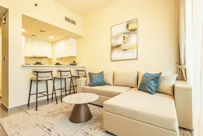 Image de Elegant 1br Business Bay near Metro - Balcony with City Views - Gym & Pool