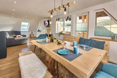 Image de Appartement \"Schwalbennest\" avec vue sur les montagnes, jardin privé et Wi-Fi