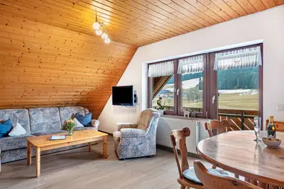 Image de Appartement 'Schöne Aussicht, 60qm' avec jardin partagé, balcon et Wi-Fi