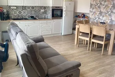 Image de F3 Moderne avec Climatisation et WiFi Proche des Thermes