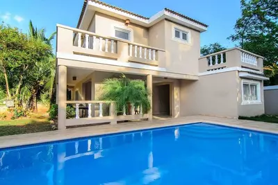 Image de 4br Villa: private pool, bathtube, near ocean