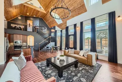 Image de The Terra Cottage-Guest house with a pool in Gtx!