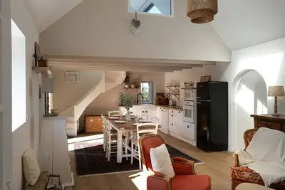 Image de Longère bretonne pleine de charme - vue mer