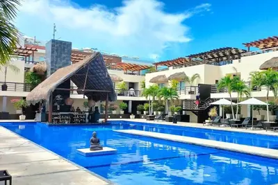 Image de 210 Charming 2-bedroom apartment in cool Playa del Carmen with Ac