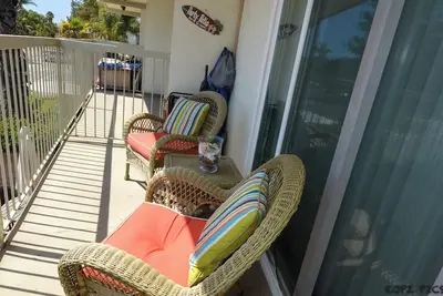 Image de 1 bed Entire Beach Condo w/ Private Balcony and WiFi