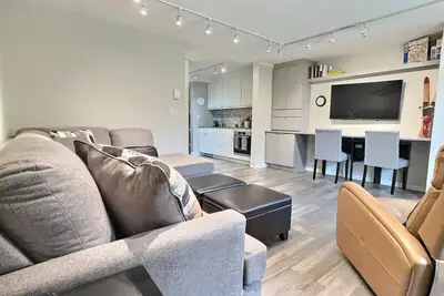 Image de BearHaven- Shuttle on, Ski home, Location