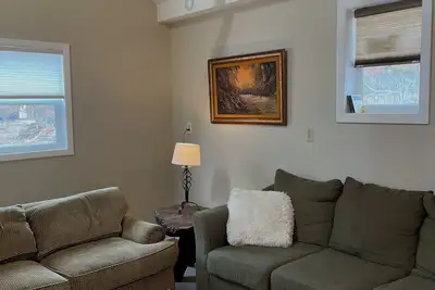 Image de Large independent cottage, walking distance to campus and downtown Columbia