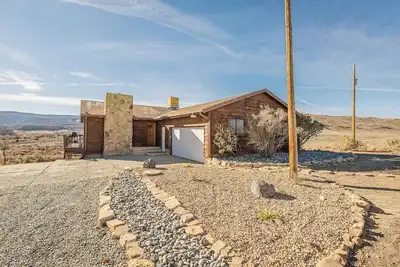 Image de New Steps to Kokopelli Trail Head, Monument Views, Serene atmosphere