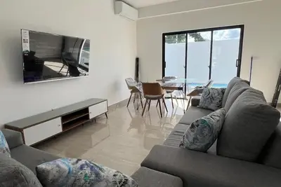 Image de Luxurious 3-Bedroom Retreat with Private Pool – Your Perfect Vacation Escape!