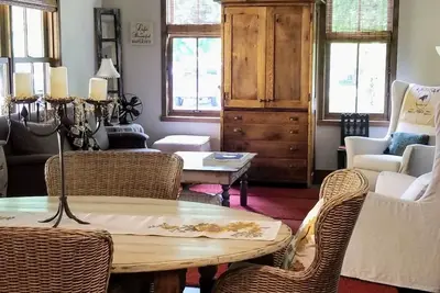 Image de Charming Farm-Style Retreat Near Historic Downtown!