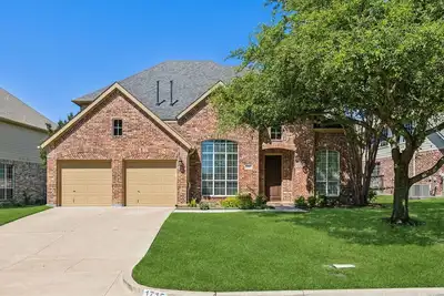 Image de Tch - Spacious 5bd/3. 5ba home in Mansfield w/ Off.
