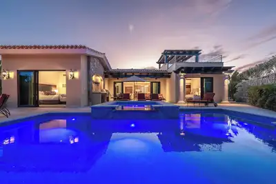 Image de Diamante Casita  with private pool & golf cart!